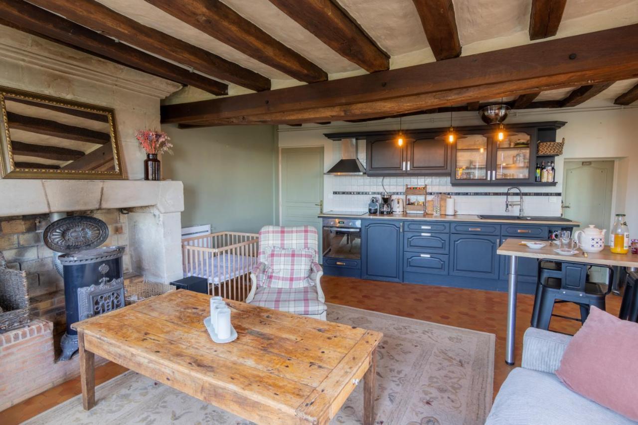 Maison Chaleureuse-Grand Jardin-Proche Saumur Parnay エクステリア 写真